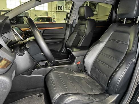 Used 2017 Honda CR-V Touring image 25