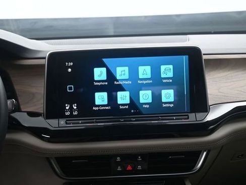 Used 2024 Volkswagen Atlas SE FWD image 10