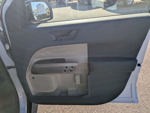 New 2025 Ford Maverick Lariat w/ 4K Tow Package image 33