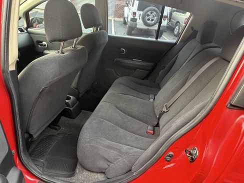 Used 2011 Nissan Versa 1.8 S w/ PWR Plus Pkg FWD image 10