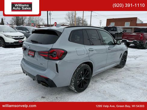 Used 2023 BMW X3 xDrive30i w/ M Sport Package image 4