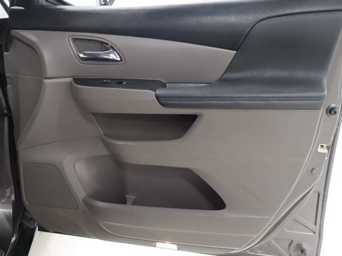 Used 2015 Honda Odyssey EX image 23