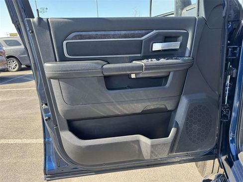 Used 2024 RAM 2500 Big Horn w/ Bed Utility Group image 27