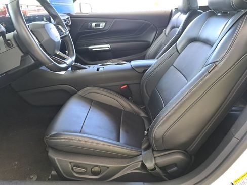 Used 2025 Ford Mustang Premium RWD image 28