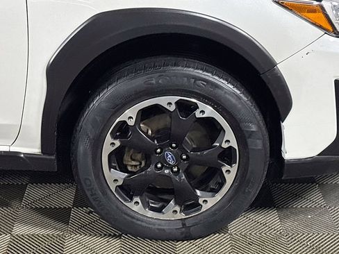 Used 2021 Subaru Crosstrek 2.0i Premium image 22