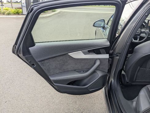 Used 2021 Audi A4 2.0T Premium Plus w/ Premium Plus Package AWD/4WD image 20