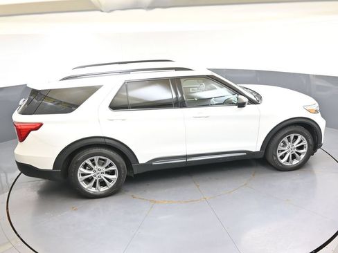 Used 2021 Ford Explorer XLT w/ Equipment Group 202A RWD image 42