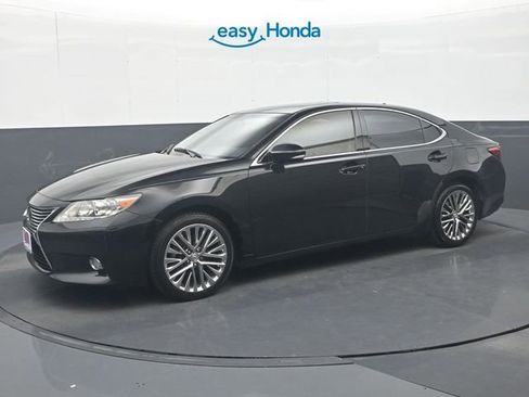 Used 2013 Lexus ES 350 w/ Luxury Pkg FWD image 4