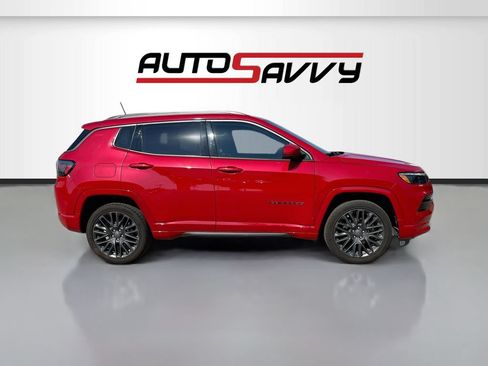 Used 2022 Jeep Compass Limited w/ (RED) Package AWD/4WD image 8