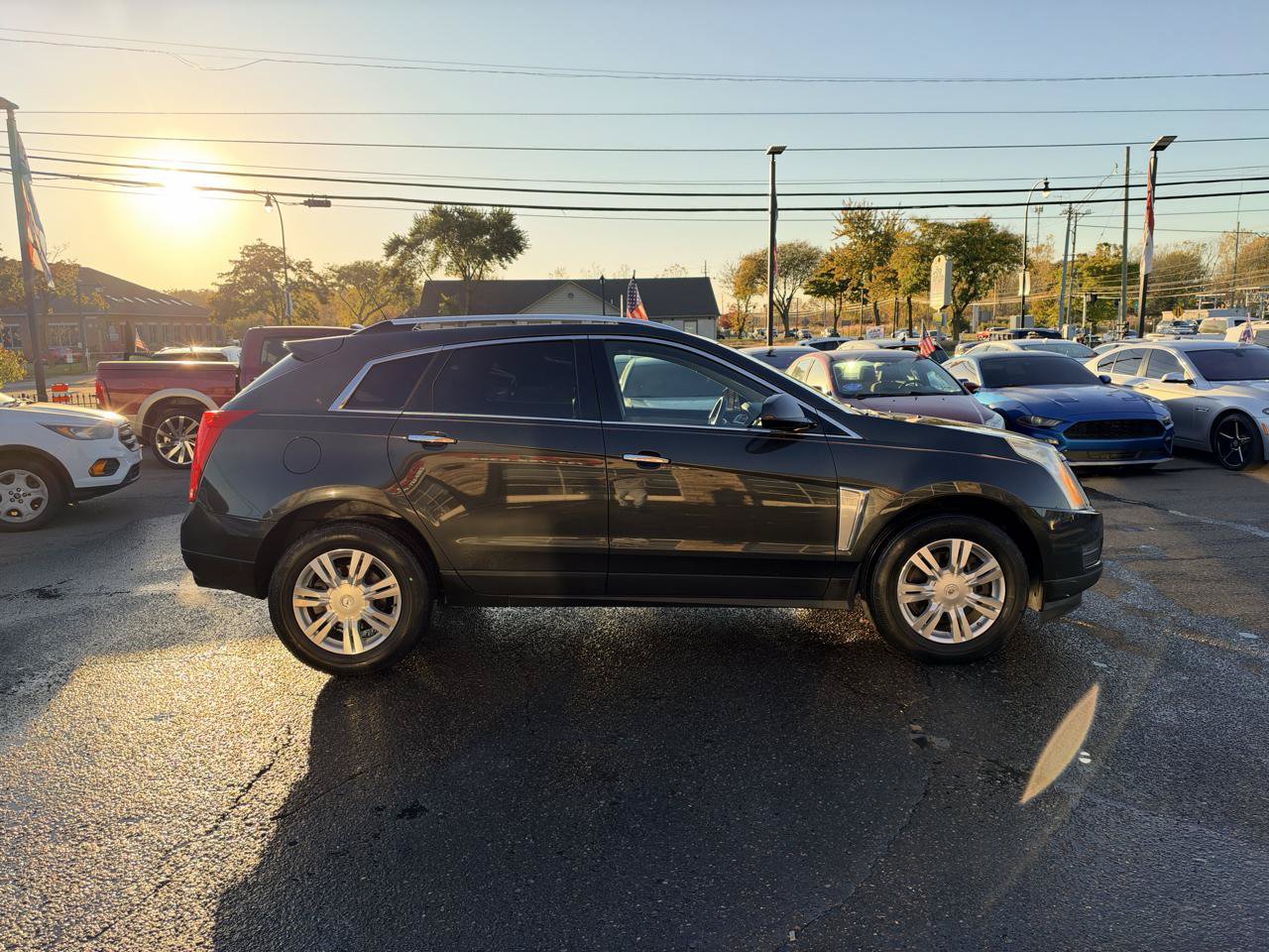 Used 2015 Cadillac SRX Luxury w/ Driver Awareness Package AWD/4WD image 8