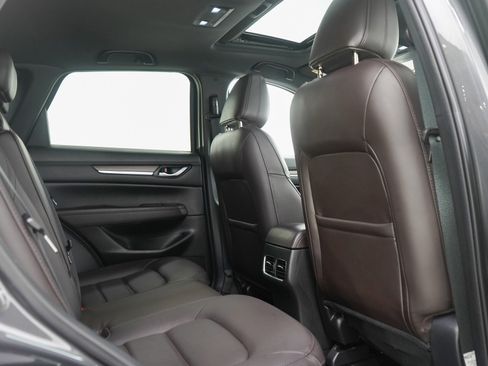 Used 2022 MAZDA CX-5 Signature image 12