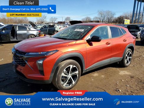 Used 2024 Chevrolet Trax RS w/ Driver Confidence Package FWD image 1