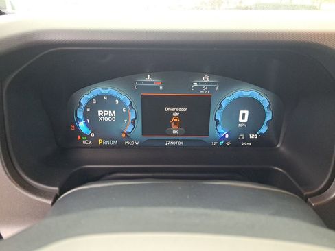 New 2025 Ford Bronco Big Bend w/ Black Diamond Package image 9