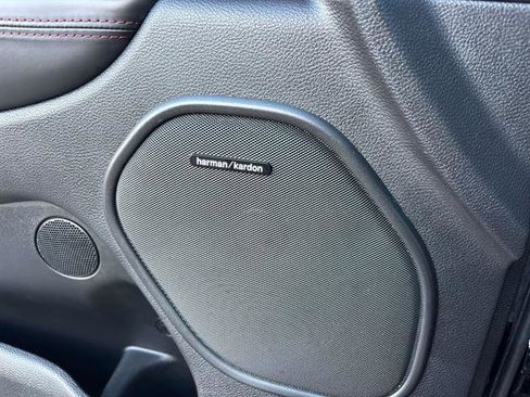 Used 2022 Dodge Durango R/T image 17