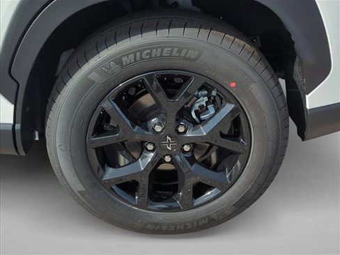 Certified 2026 Toyota Corolla Cross L FWD image 9