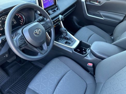 New 2025 Toyota RAV4 XLE image 4