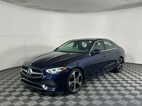 Used 2022 Mercedes-Benz C 300 Sedan image 7