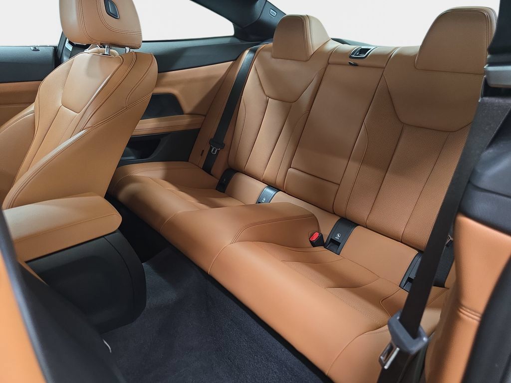 Used 2024 BMW 430i Coupe w/ Convenience Package RWD image 14