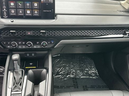 Used 2025 Honda Accord Touring image 28