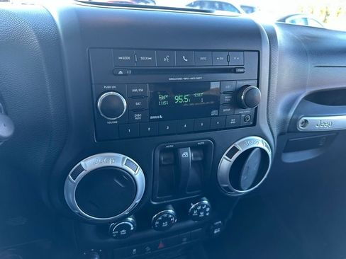 Used 2013 Jeep Wrangler Sahara w/ Connectivity Group image 19
