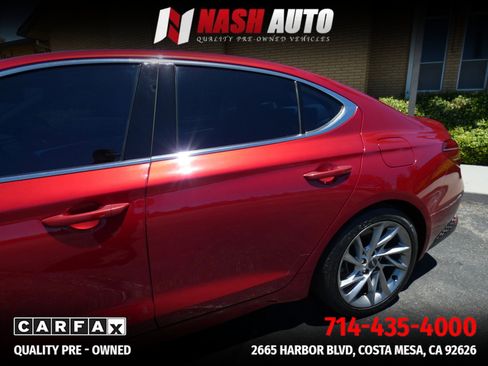 Used 2022 Genesis G70 2.0T RWD image 9