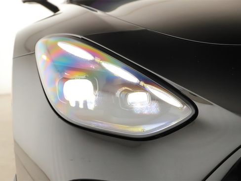 Used 2025 Mercedes-Benz AMG GT 63 image 30