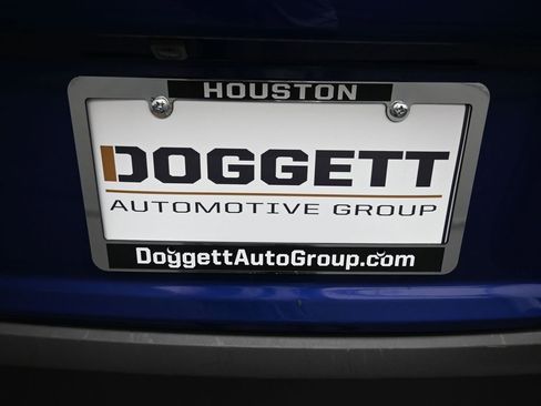 Used 2025 Toyota Corolla Cross LE image 24