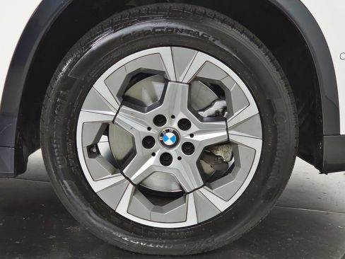 Used 2023 BMW X1 xDrive28i w/ Convenience Package AWD/4WD image 13