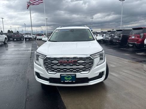 Certified 2024 GMC Terrain Denali AWD/4WD image 8