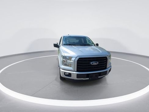 Used 2016 Ford F150 XLT w/ Equipment Group 301A Mid RWD image 3