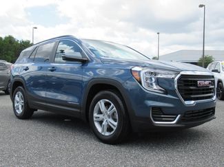Used 2024 GMC Terrain SLE w/ Driver Convenience Package FWD video 1