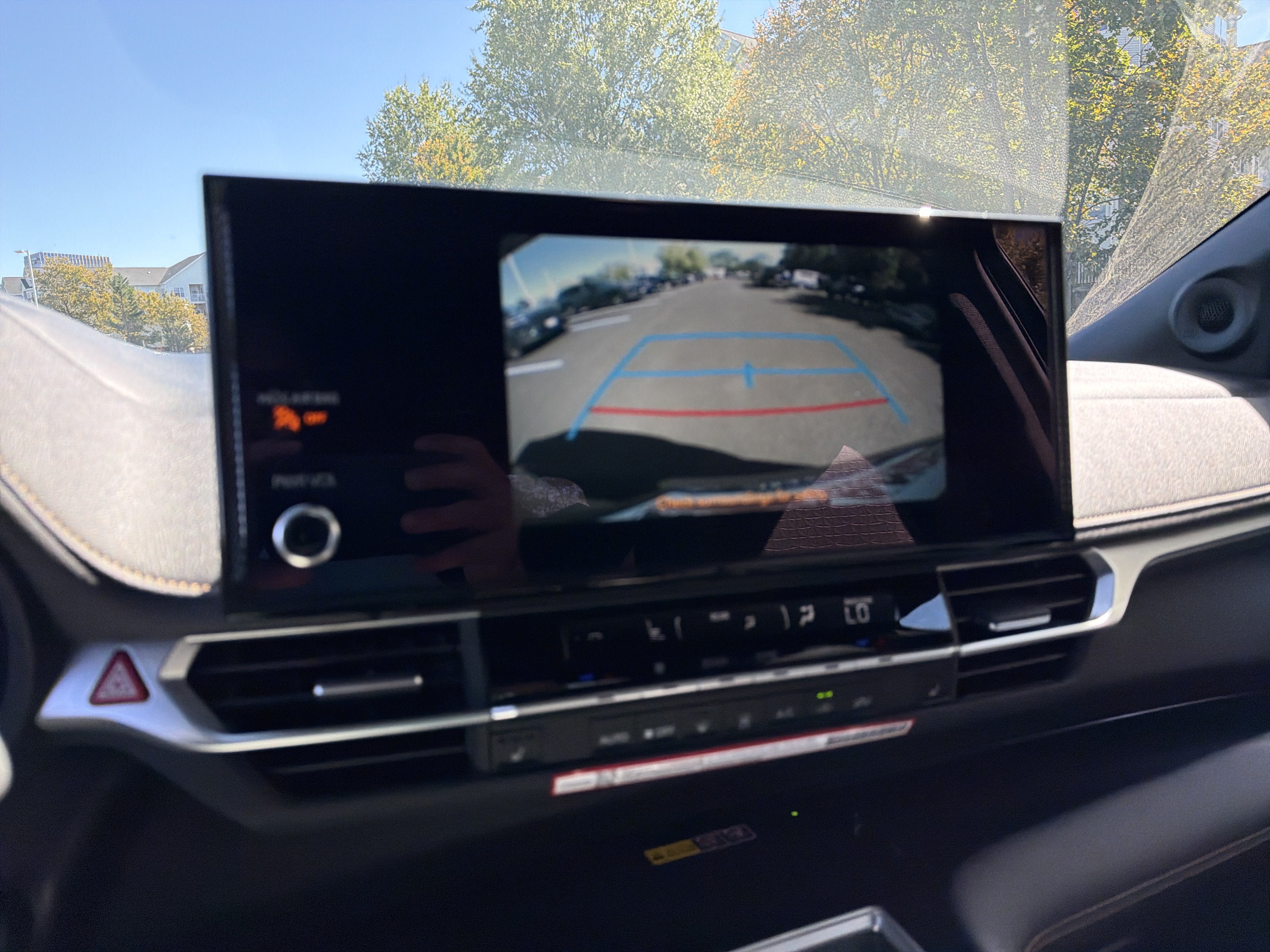 New 2026 Toyota Sienna XLE Woodland Edition AWD/4WD image 21