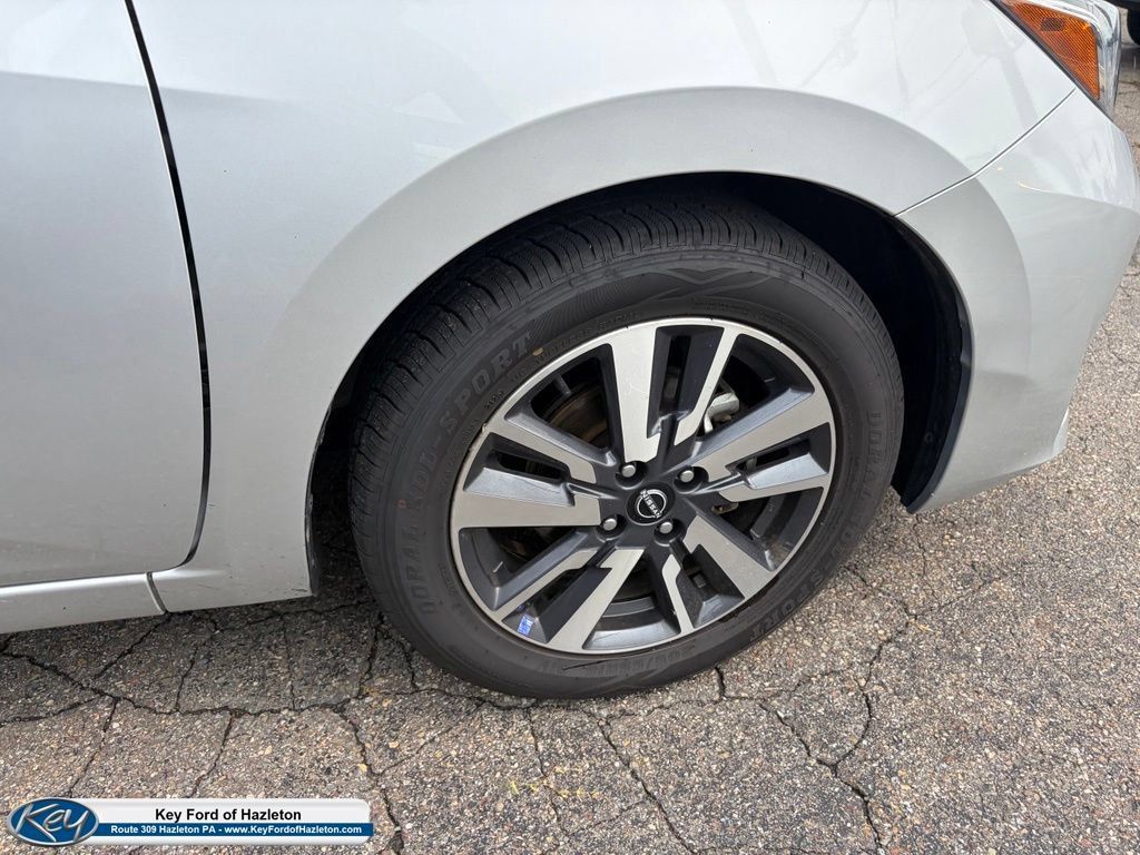 Used 2024 Nissan Versa SV FWD image 13