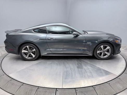 Used 2015 Ford Mustang GT image 4