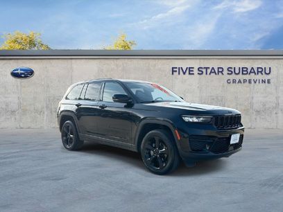 Used 2023 Jeep Grand Cherokee Altitude