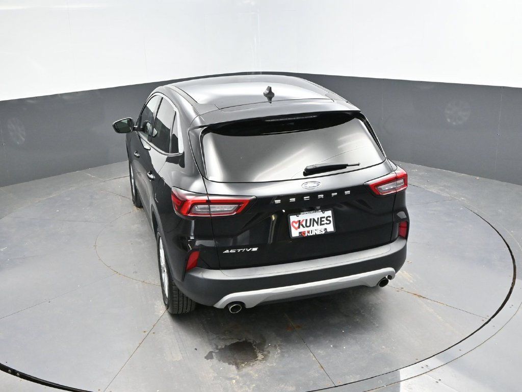 Used 2024 Ford Escape Active FWD image 29