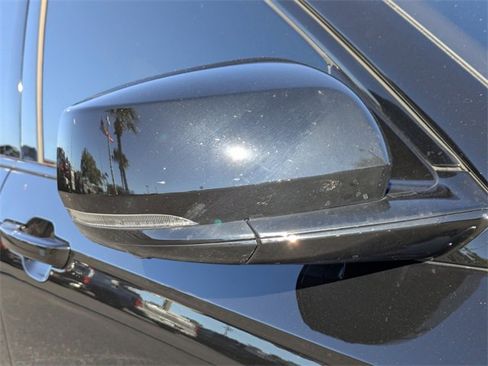 Used 2025 Jeep Grand Cherokee L Limited w/ Luxury Tech Group II image 10