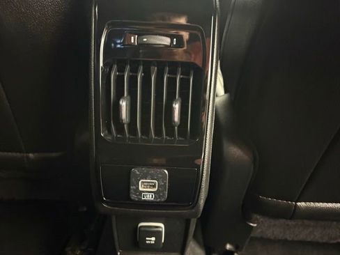 Used 2024 Jeep Compass Limited AWD/4WD image 18