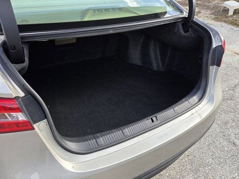 Used 2014 Toyota Avalon Limited image 11