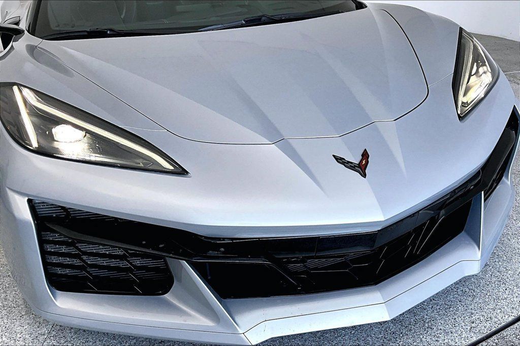 Used 2024 Chevrolet Corvette Z06 w/ Stealth Interior Trim Package RWD image 36
