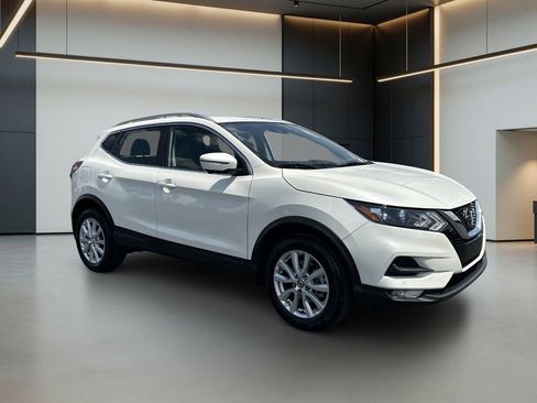Used 2022 Nissan Rogue Sport SV w/ Technology Package AWD/4WD image 7