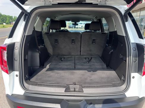 Used 2020 GMC Acadia SLE w/ Driver Convenience Package FWD image 38