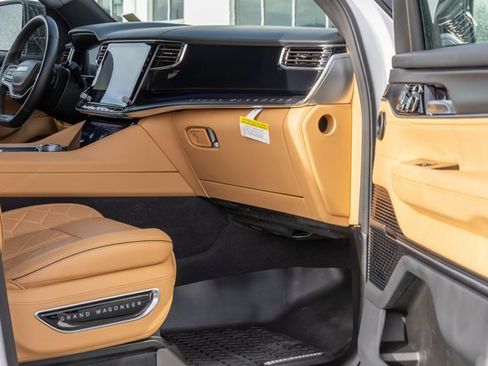 Used 2024 Jeep Grand Wagoneer Series III w/ Rear Seat Video Group 1 image 23