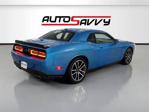Used 2023 Dodge Challenger GT w/ Plus Package image 7