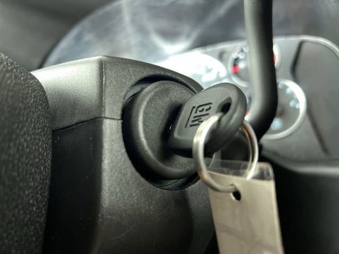 Used 2024 GMC Savana 2500 w/ Driver Convenience Package image 17