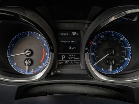 Used 2015 Toyota Corolla S FWD image 21