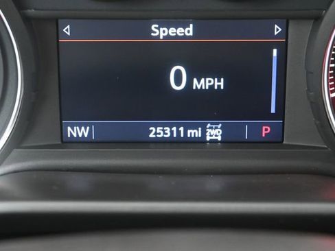 Used 2021 Chevrolet Silverado 1500 RST image 16