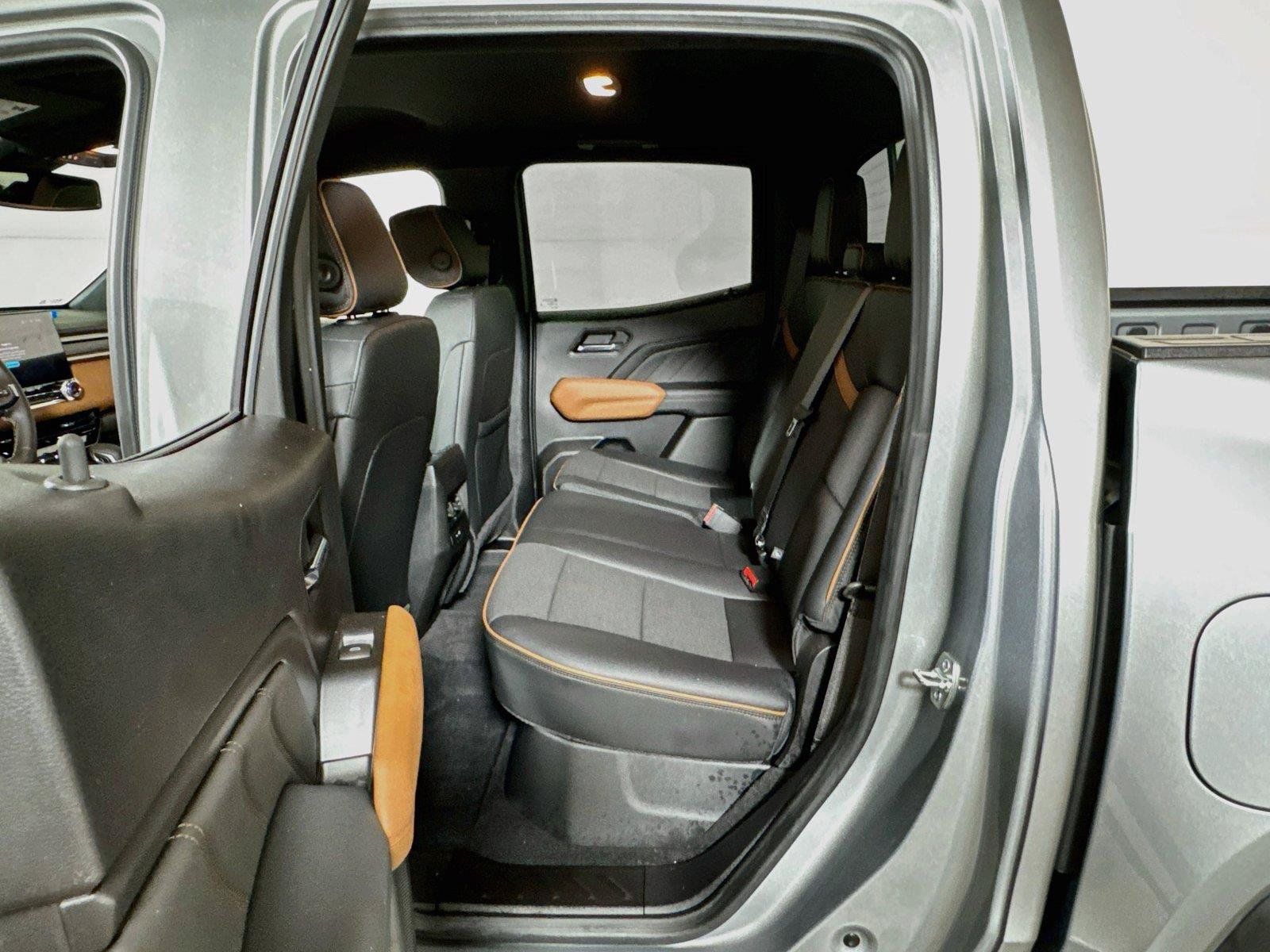 Certified 2026 GMC Canyon AT4 AWD/4WD image 22
