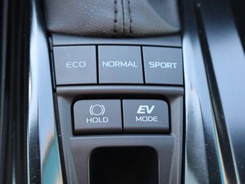 Used 2025 Toyota Camry SE w/ Multimedia Upgrade Package image 25