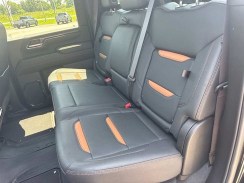 Certified 2024 GMC Sierra 2500 AT4 w/ AT4 Premium Plus Package AWD/4WD image 15